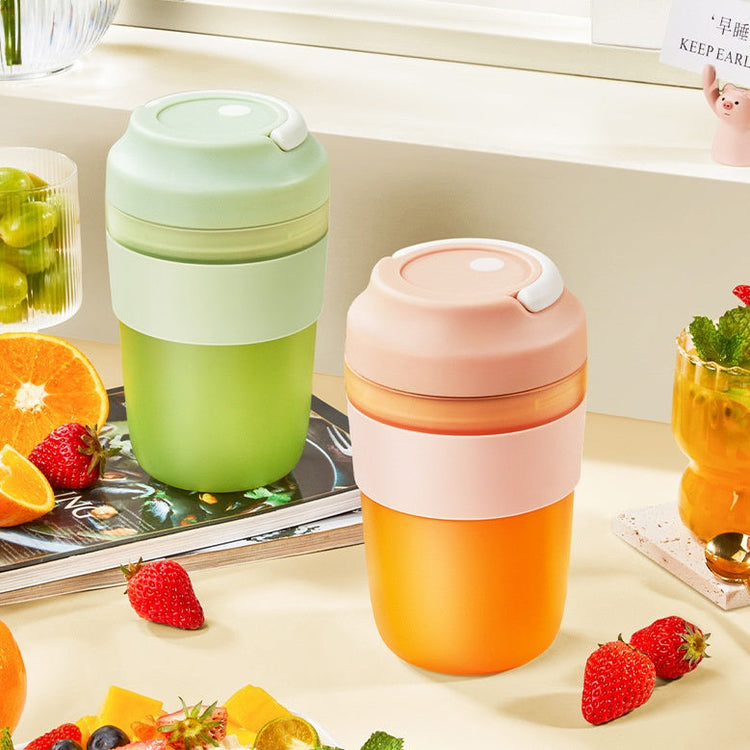 Portable Blender Juicer Cup Rechargeable With 4 Blades For Shakes And